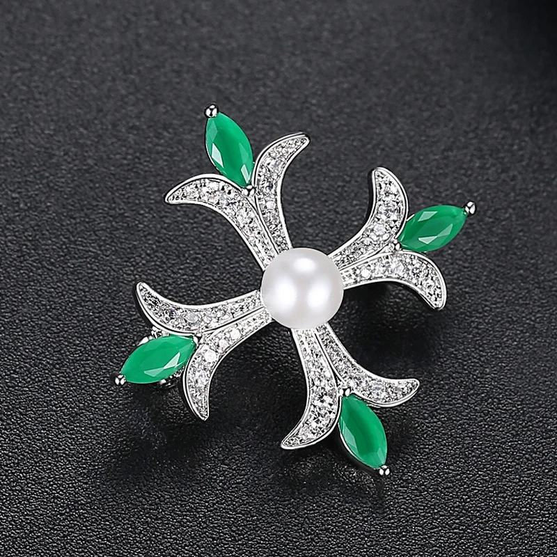 HYH Jewelry Beautiful Shiny 5A Zircon Emerald Cross Brooch for Party
