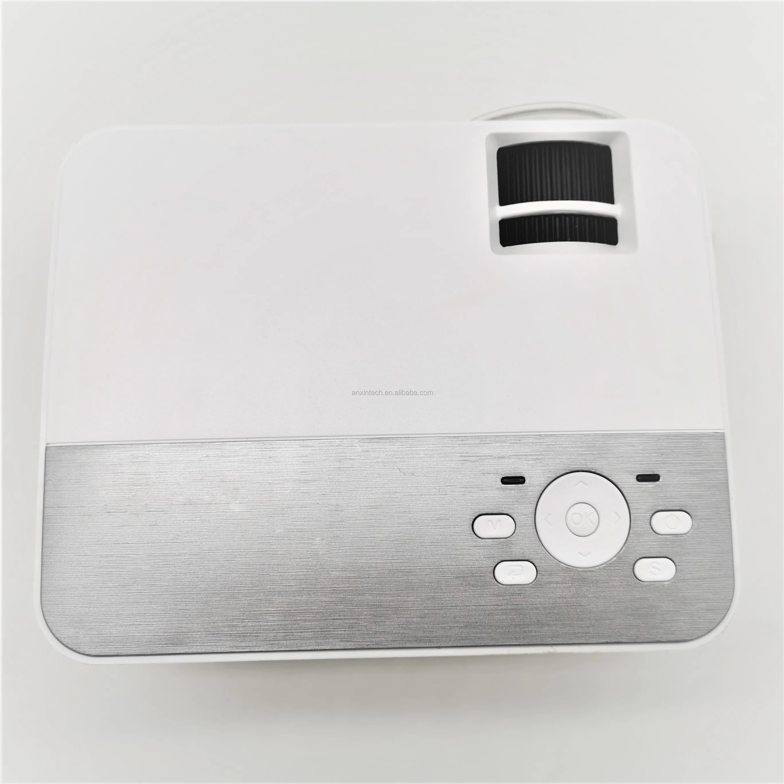 Low Price BT Mini Projector Dlp Led Portable For Home