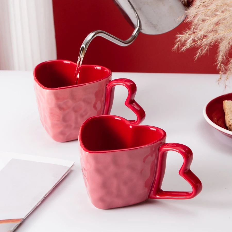 2024 Couple Gift Love Heart Shaped Handle Porcelain Coffee Cup Cute Custom Logo Red Ceramic Heart Mug
