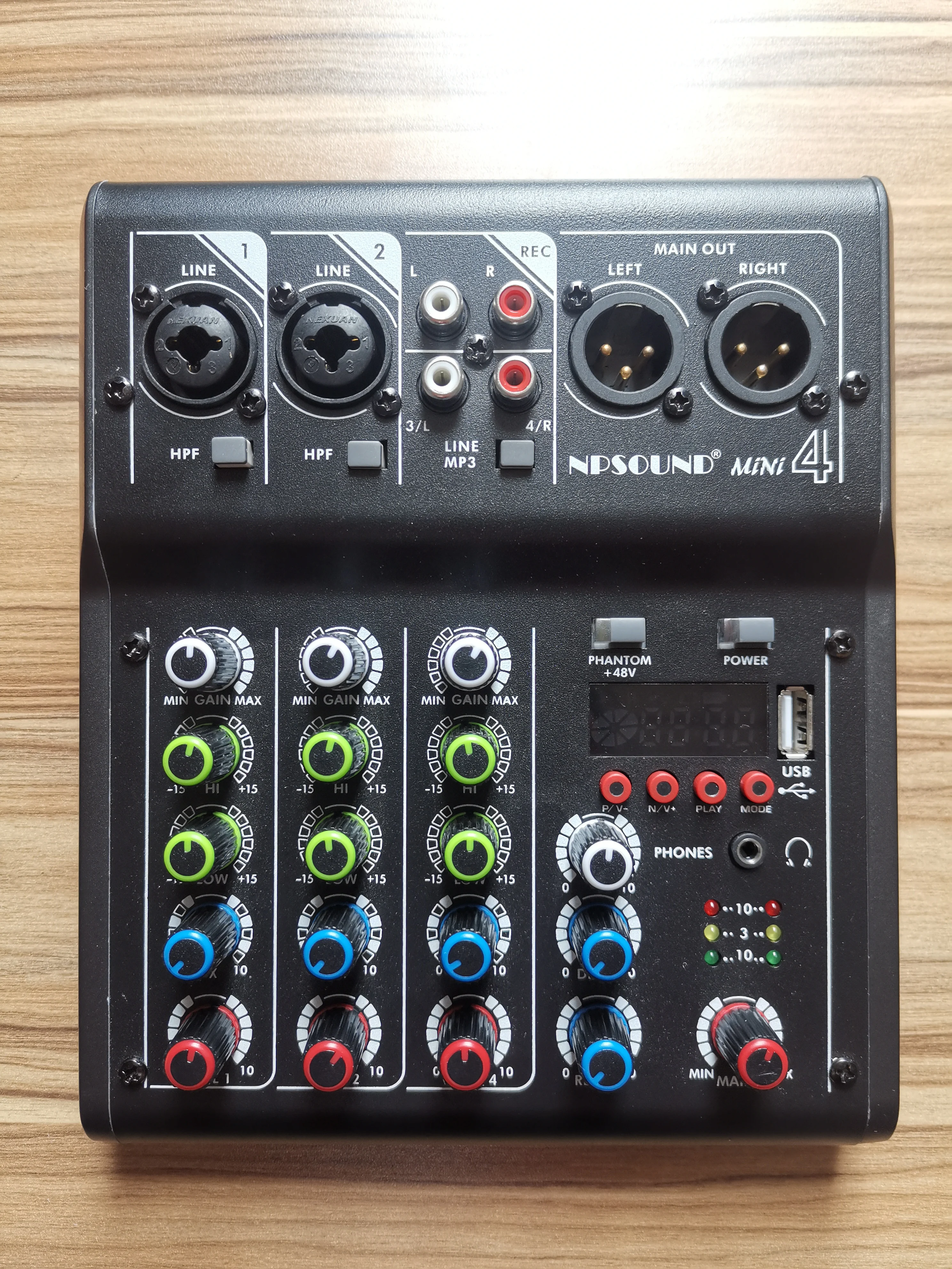  Mini 4 audio mixer with power amplifier and USB reverberation digital mixing console effect conference stage
