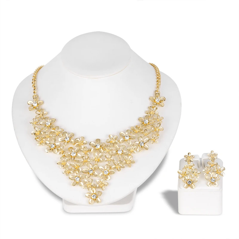 Gold Plated Dubai Jewelry Sets Jewellery Women All-match Alloy Hollow Flower Rhinestones Statement Necklace And Earring