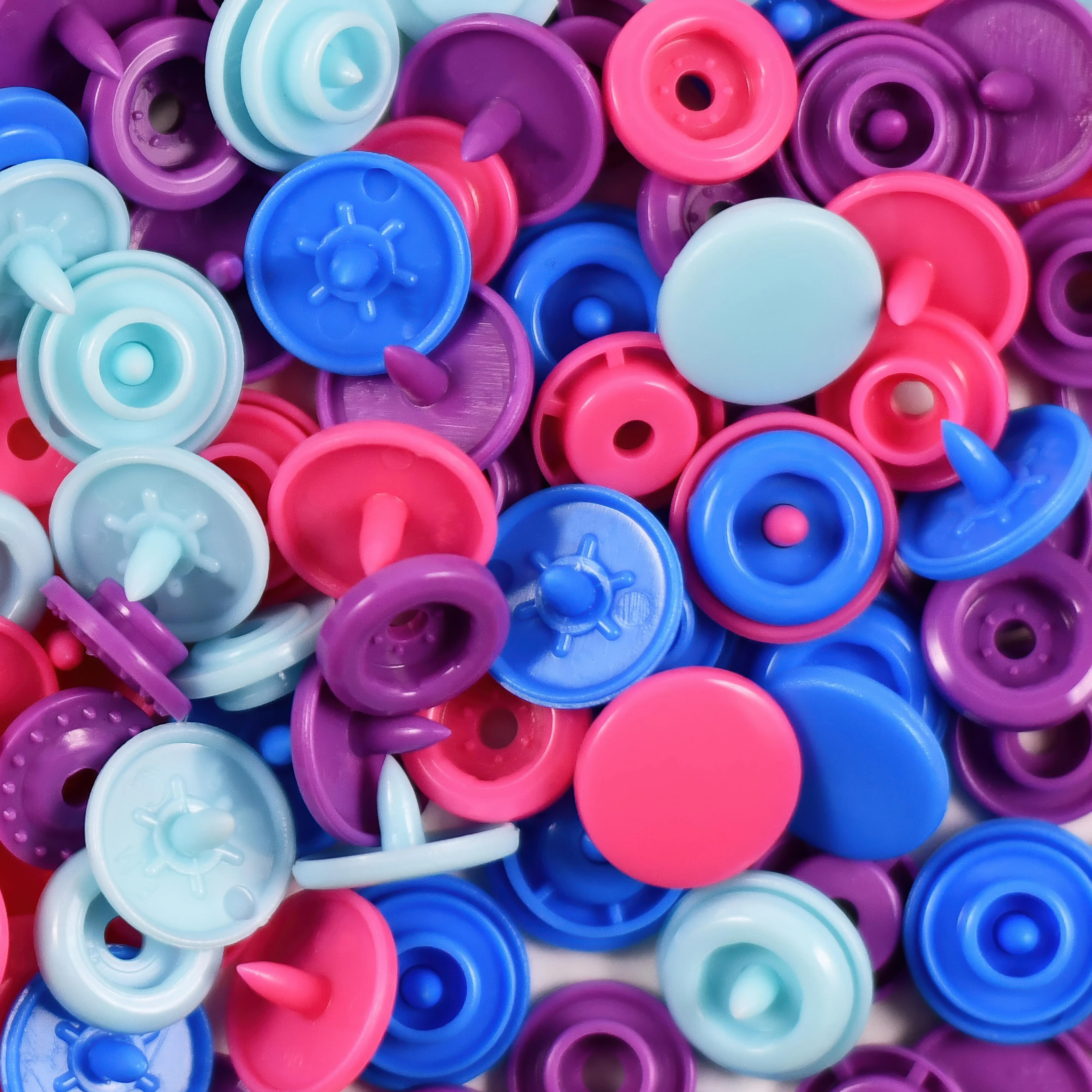 Raincoat snap button eco friendly plastic snap button custom size custom colour for clothing