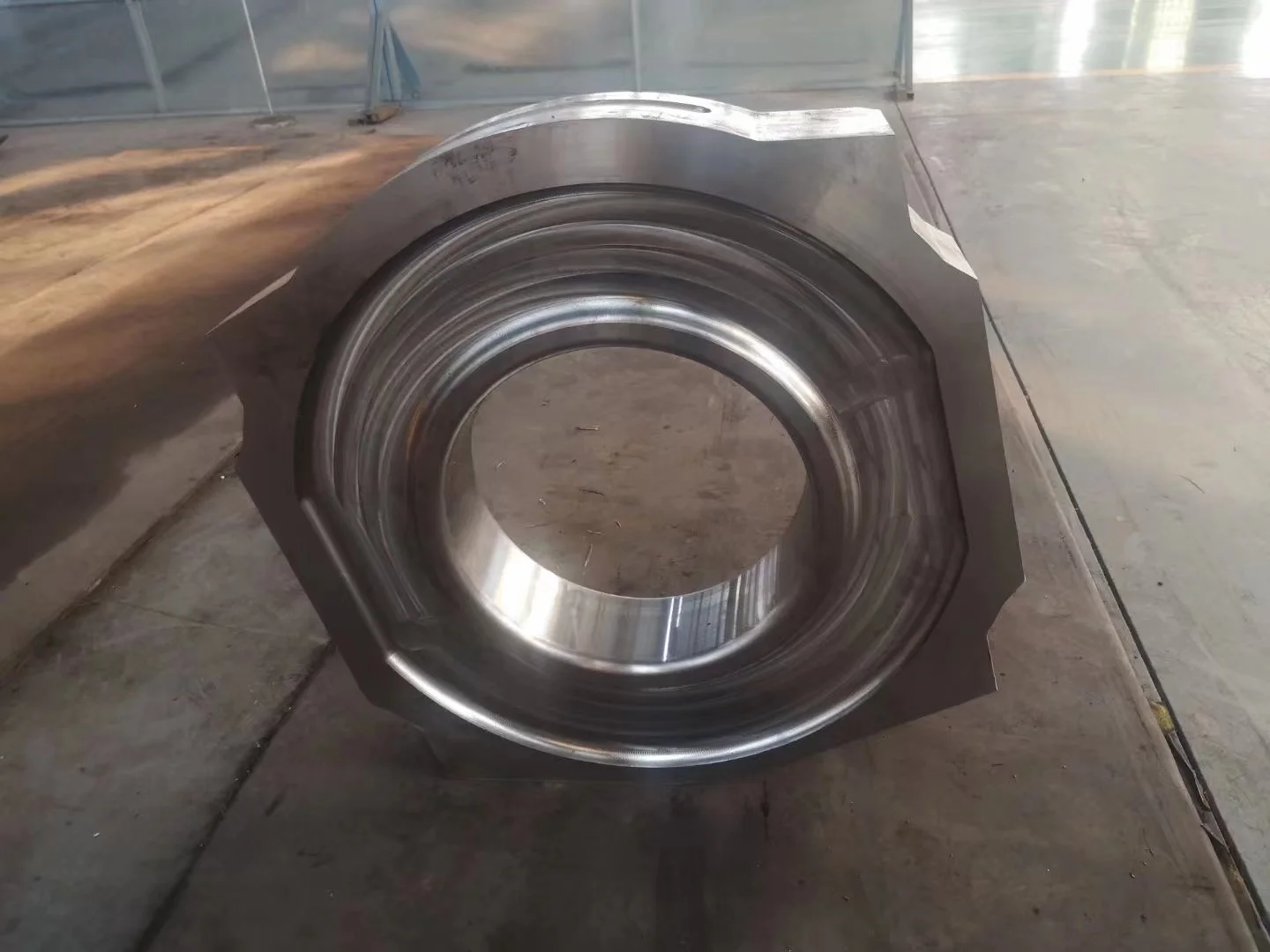 13CrMo4-5 1.7335 Alloy Steel Forging Cylinder Sleeves EN 10028-2 Steel Forged Pipe