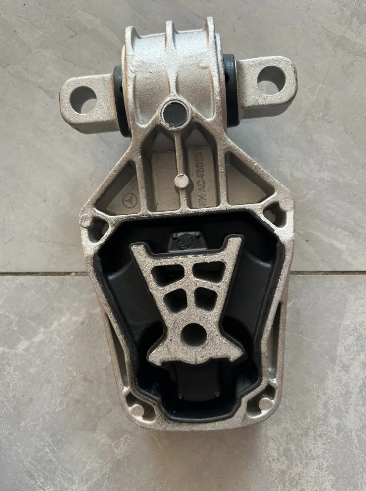 Mercedes Benz original M270 M651 Mercedes Benz engine support frame W246 W117 W242 W176 W156 engine suspension 2462401209