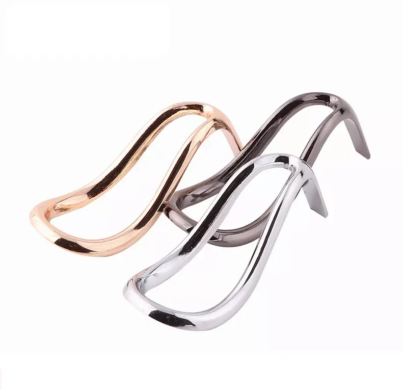Factory creative high quality stand base pipe accessories zinc alloy metal tobacco pipe tool holder
