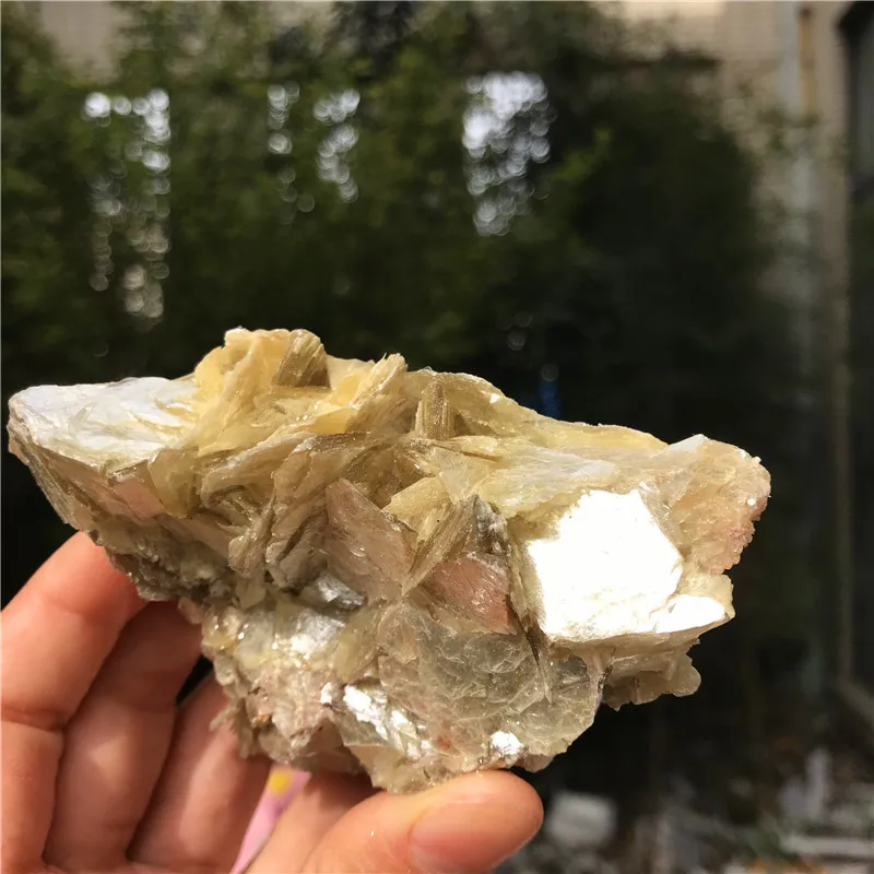 Wholesale Raw Mineral Crystal Stone Yellow Mica Rough