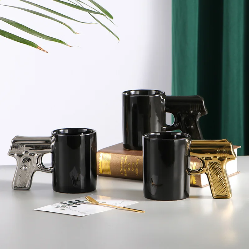 Creative ceramic gold and silver pistol cup gun handle coffee mug 3D shape cup