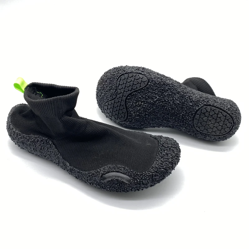 Diving quick dry water barefoot shoes with five finger men swim and woman beach aqua surf shoes