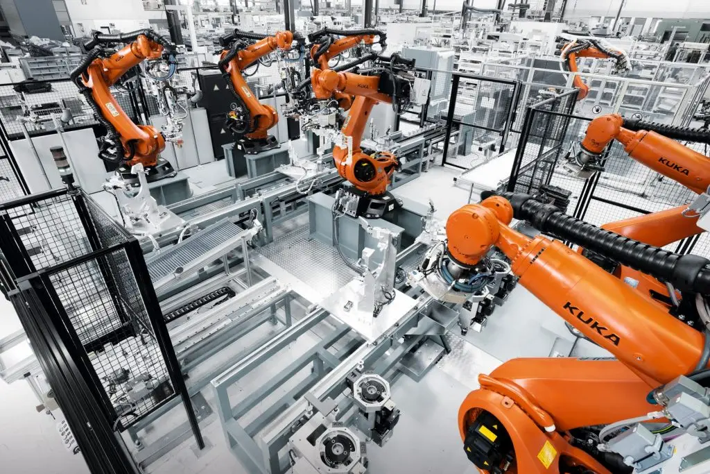 Industrial Automatic Welding Robot KUKA KR120 R2700-2 Robotic Arm 6 Axis With Welding machine