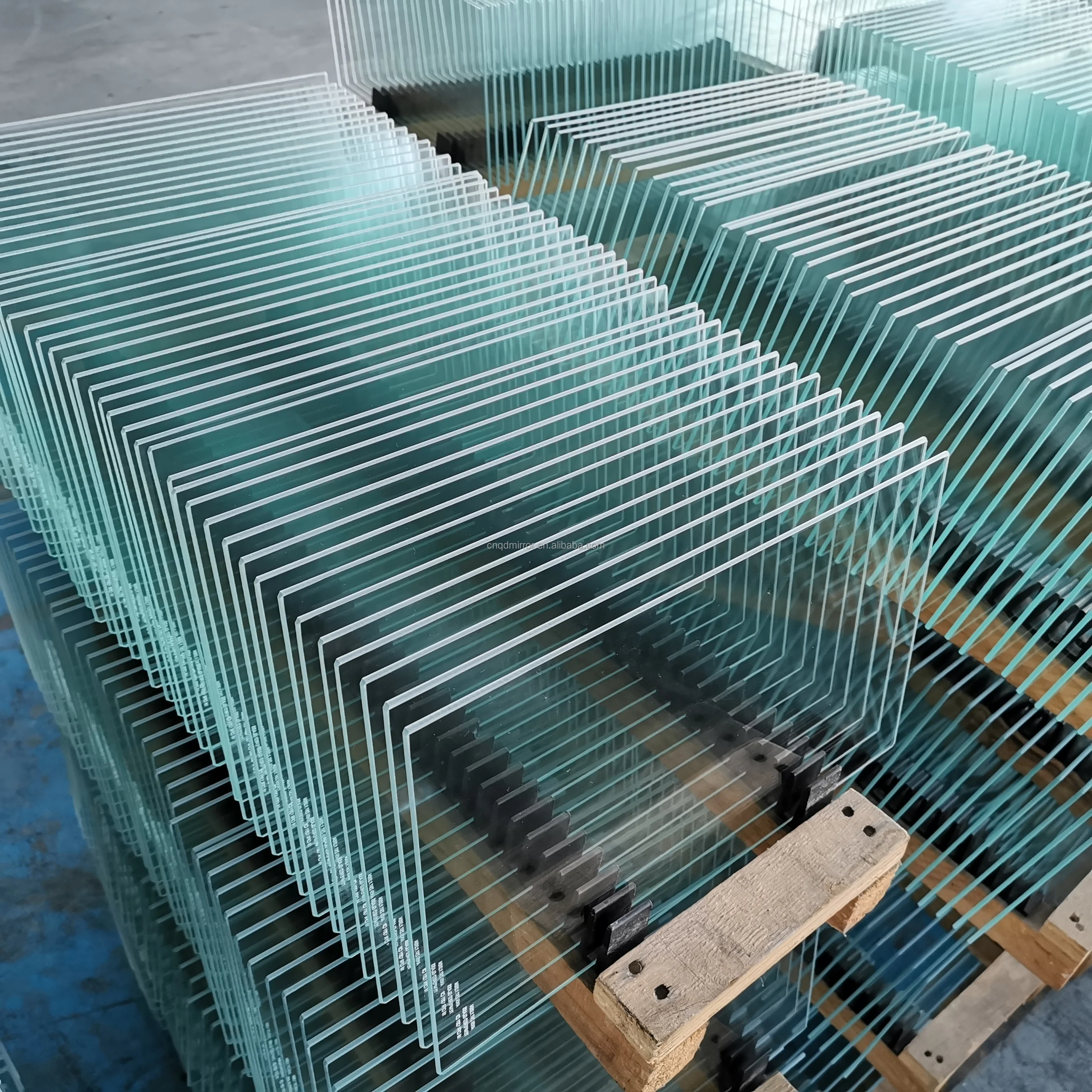 6mm 8mm 10mm  thick tempered glass/toughened glass price in China