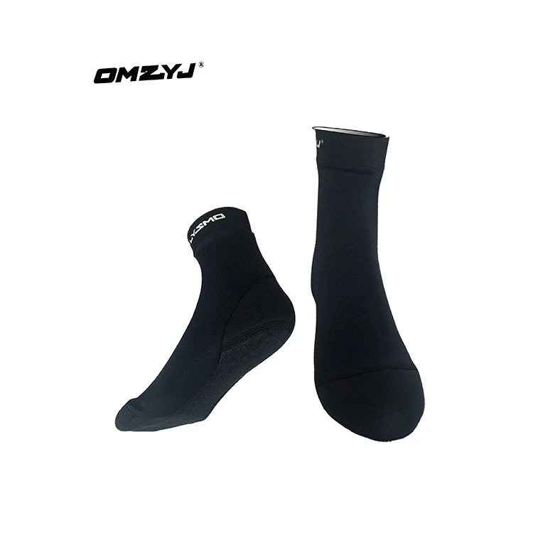 Hot sale Neoprene 3 mm sbr Lycra socks swimming socks anti-skid anti-stab black diving beach socks for Underwater Sport