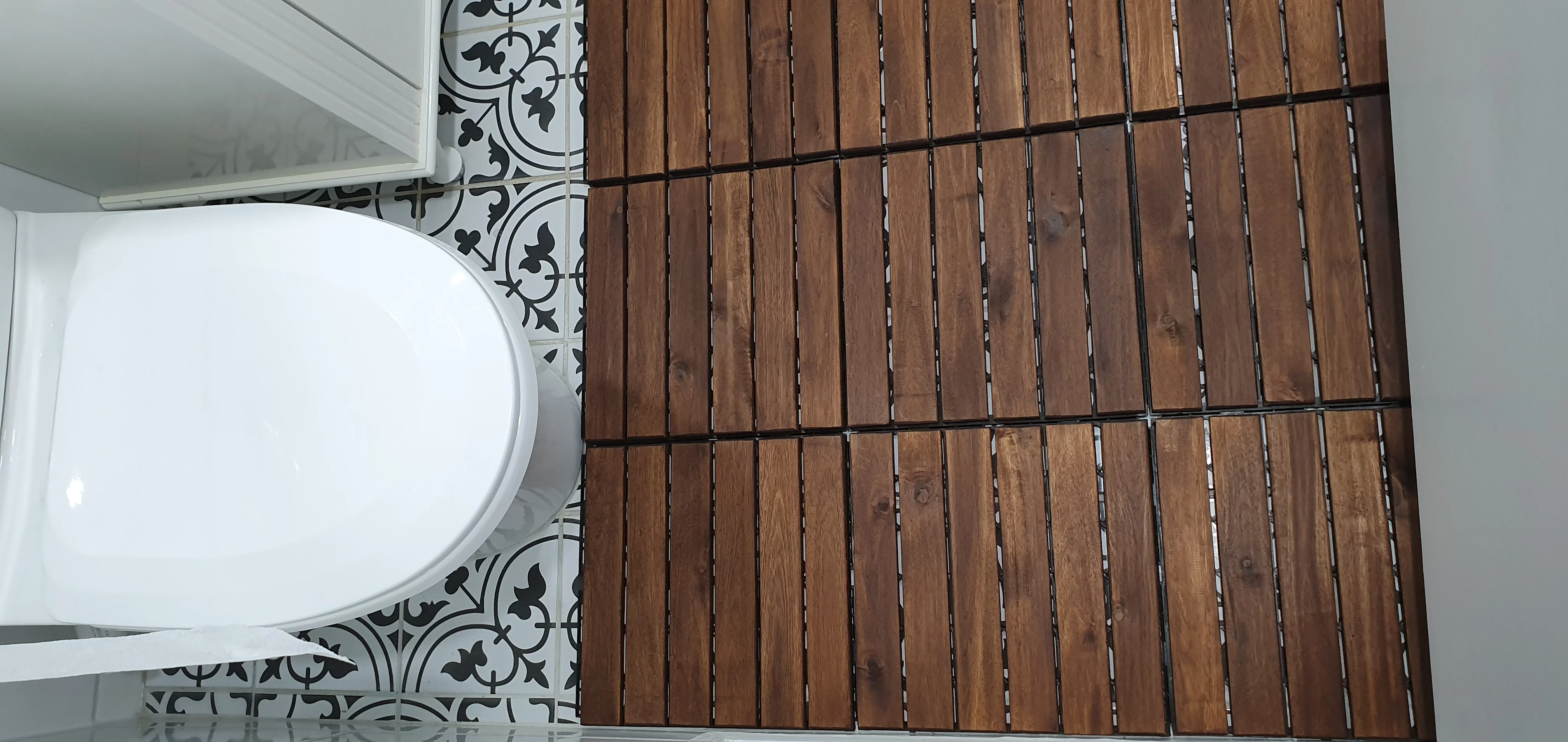 ACACIA DECK TILE 9/10 PCS PER BOX  OR CUSTOMIZED FOR GARDEN, SWIMMING POOL, BALCONY FLOORING