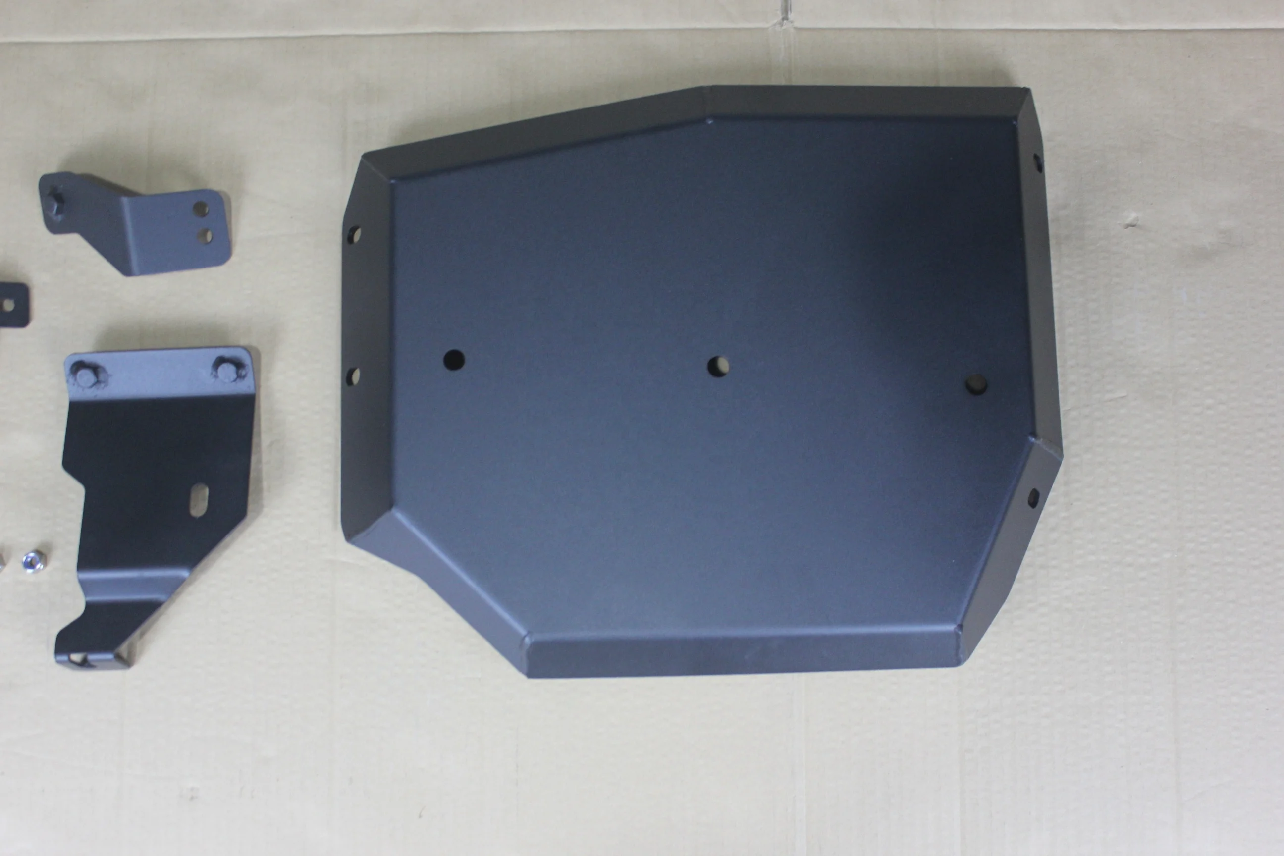 Jimny Protection Skid Plate Fuel Tank Guard Cover for Suzuki Jimny 2018+