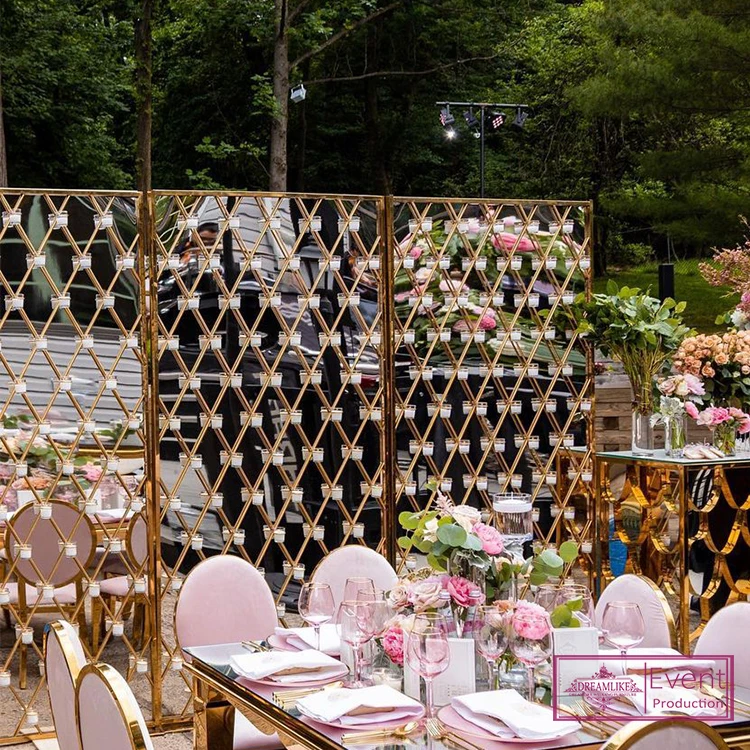 New Design Stainless Steel Gold Panel High Quality Wall Backdrop for Wedding Parties Candle Wall Backdrop for Events