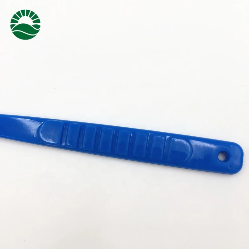 Cheap price wholesale plastic disposable tongue cleaner
