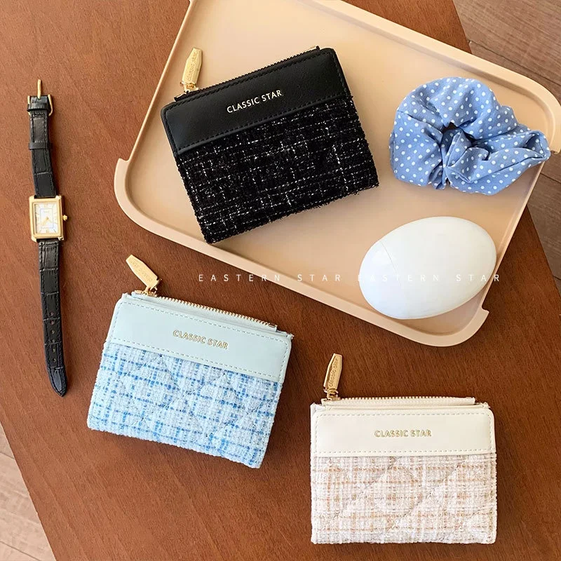 Женский кошелек в клетку