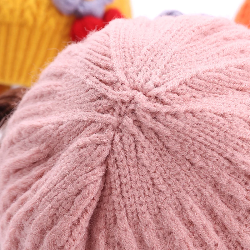 Детская утепленная вязаная шапка, теплая вязаная крючком шапка с цветами, для осени и зимы