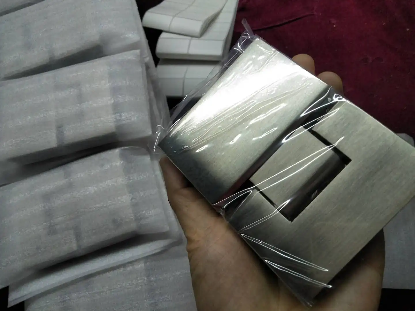 Hot Sale 180 Degree Glass To Glass Shower Door Solid zinc  Standard Hinge