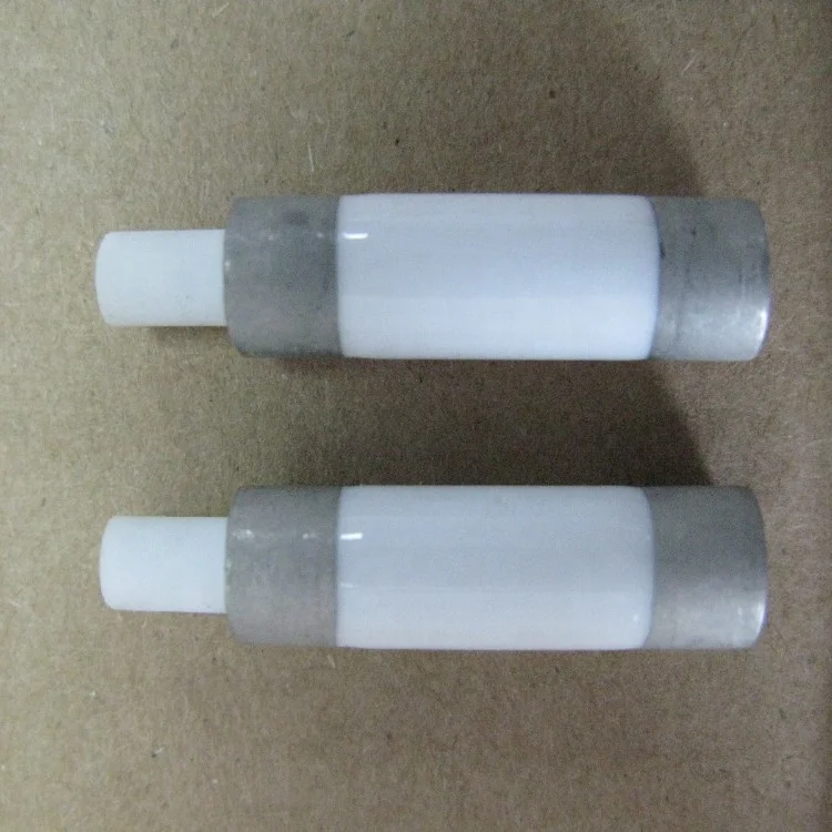 Customized Various Industrial Metalized Ceramics from Alumina with High Precision