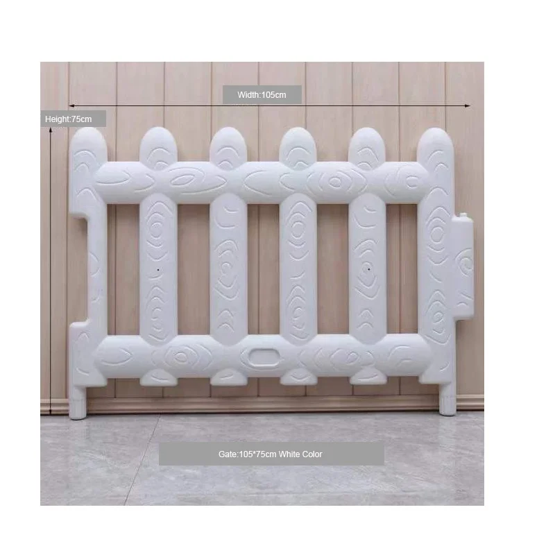 Big gates white color plastic outdoor fence