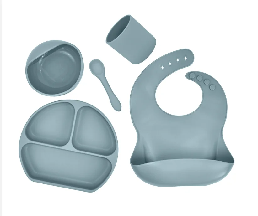 BPA free Silicone Baby Feeding Set Baby Weaning Feeding Supplies Toddler Waterproof Bib Silicone Plate Spoon and Bowl set