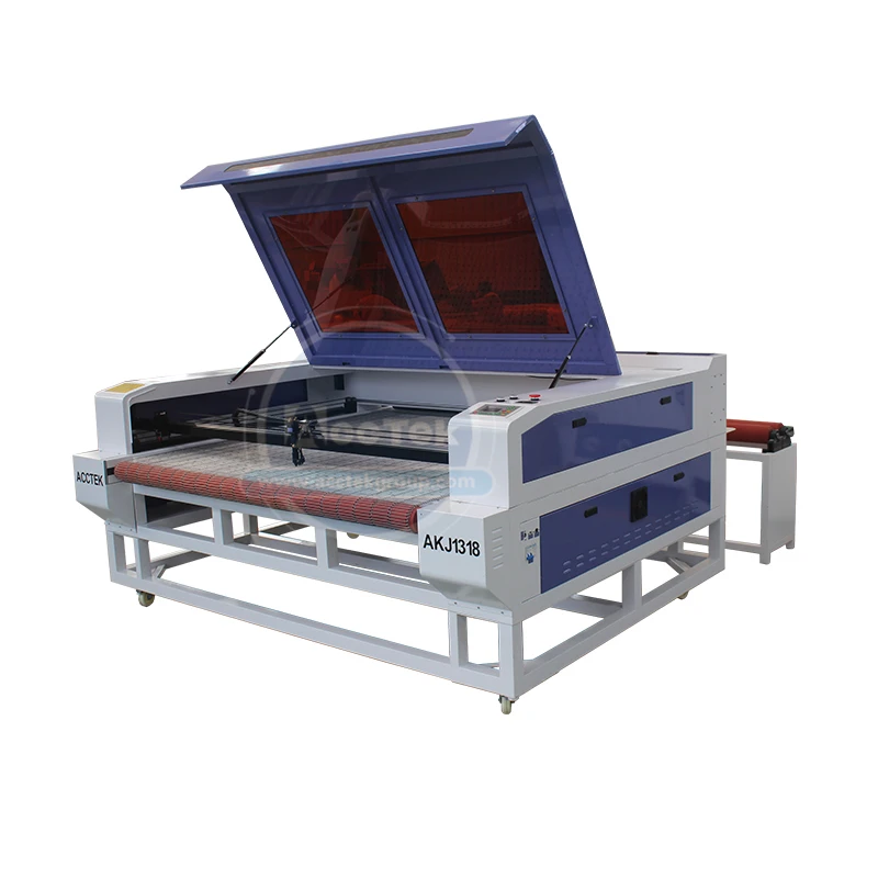 CO2 Fabric Laser Cutting Engraving Machine to Make Fashion Lady Jeans Blouses Auto Feeding