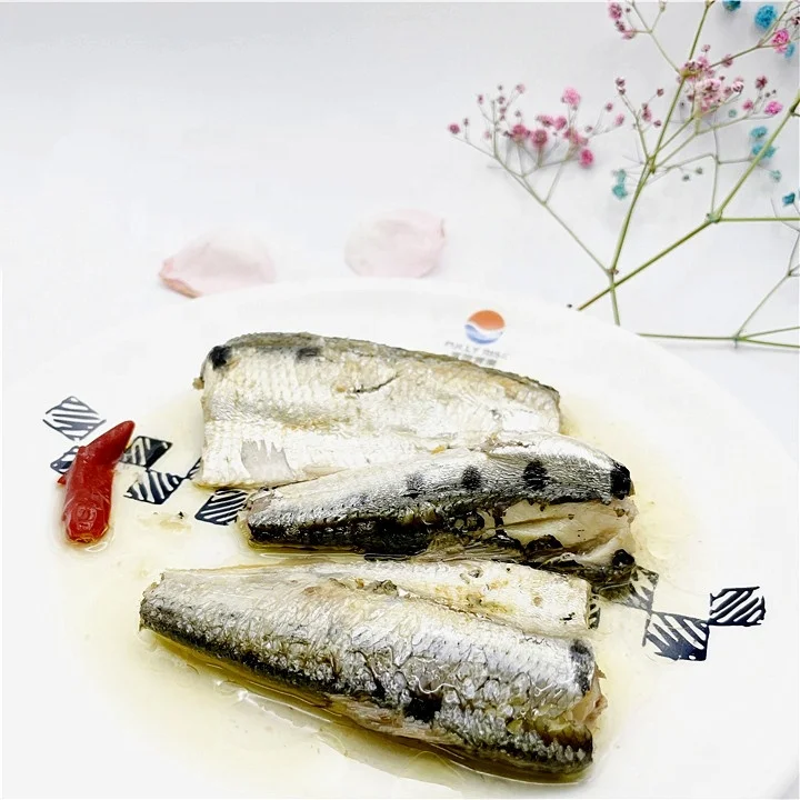 Canned fish canned sardine with Spicy vegetable oil private label