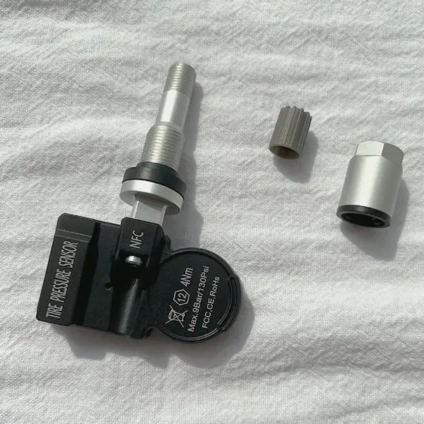 Датчик Tpms заменяет оригинальный универсальный монитор давления в шинах Программируемый датчик