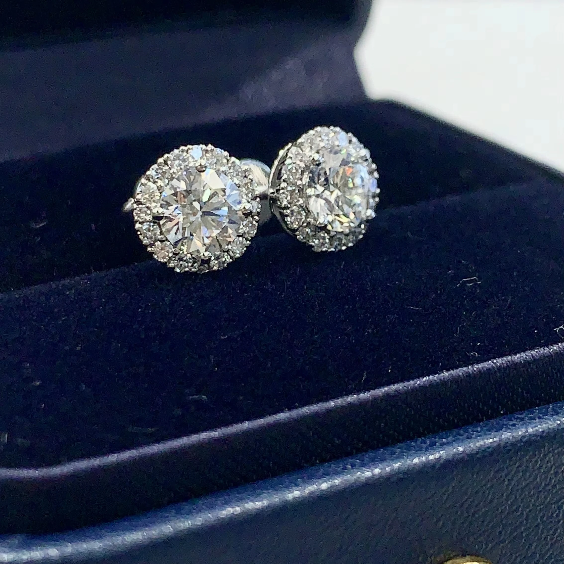 Lgi Gia certified HPHT CVD lab grown synthetic diamond 14k 18k solid gold 4 prong earrings studs lab grown studs 1 2 3 ct