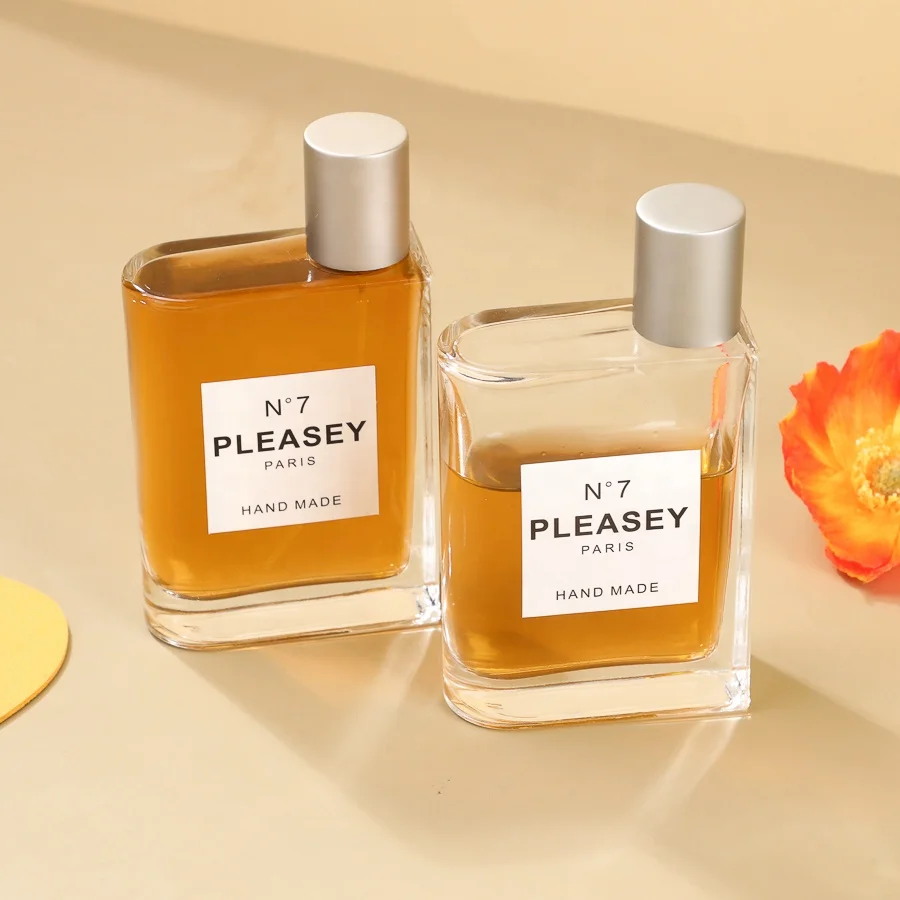 Unique Design 100ml Flat Square Luxury Glass Perfume Bottle With Mist Pump Sprayer Customized Label For Men Perfume Packing