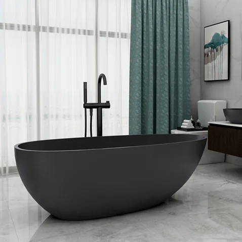 Твердая поверхность душа ванна окружает ванной Каменная