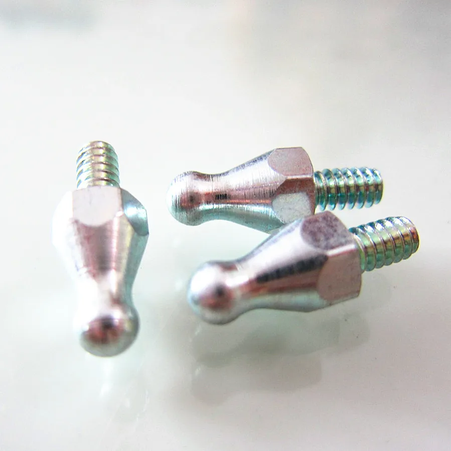 Non-standard hand tighten ball head screw