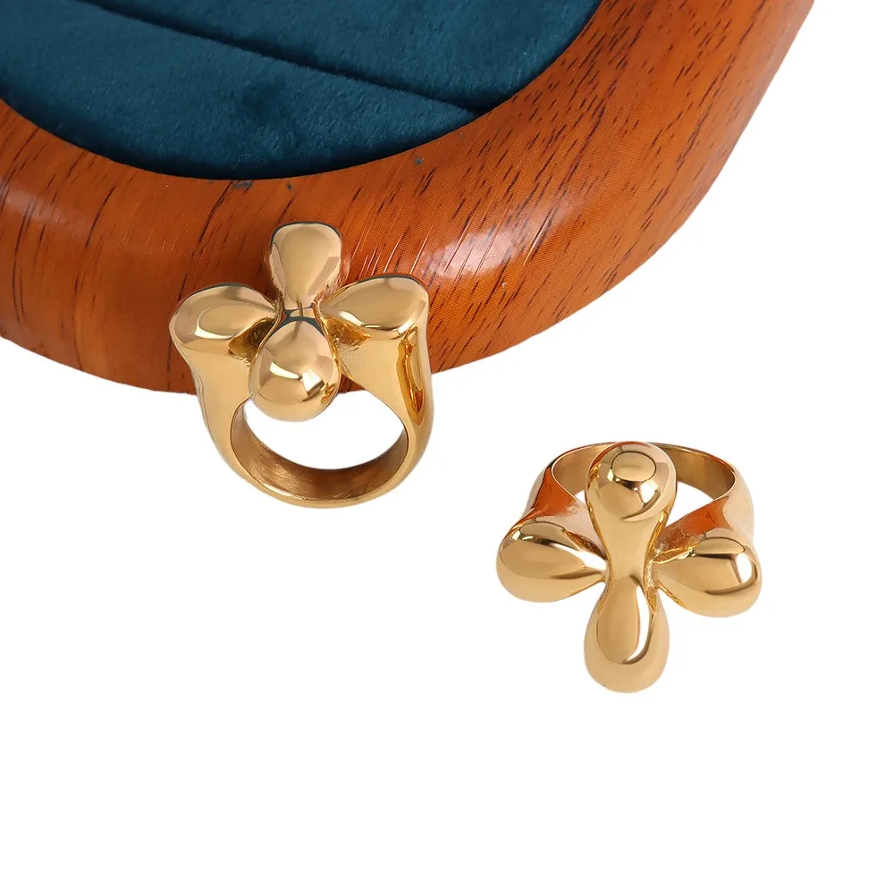 New Design 18 K Gold Plated Stainless Steel Flower High Polish Ring Waterproof Non Fading Jewelry Women Wedding Gift