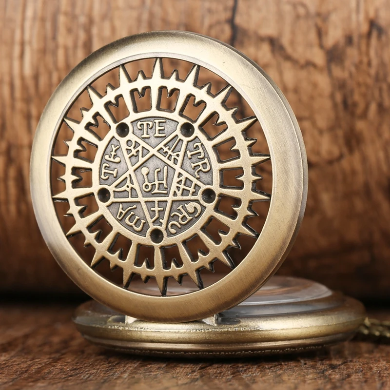 Large Hollow Pentagram Retro Pocket Watch Retro Hanging Bronze Pocket Watch Vintage Bronze Potter Necklace Pocket Watch