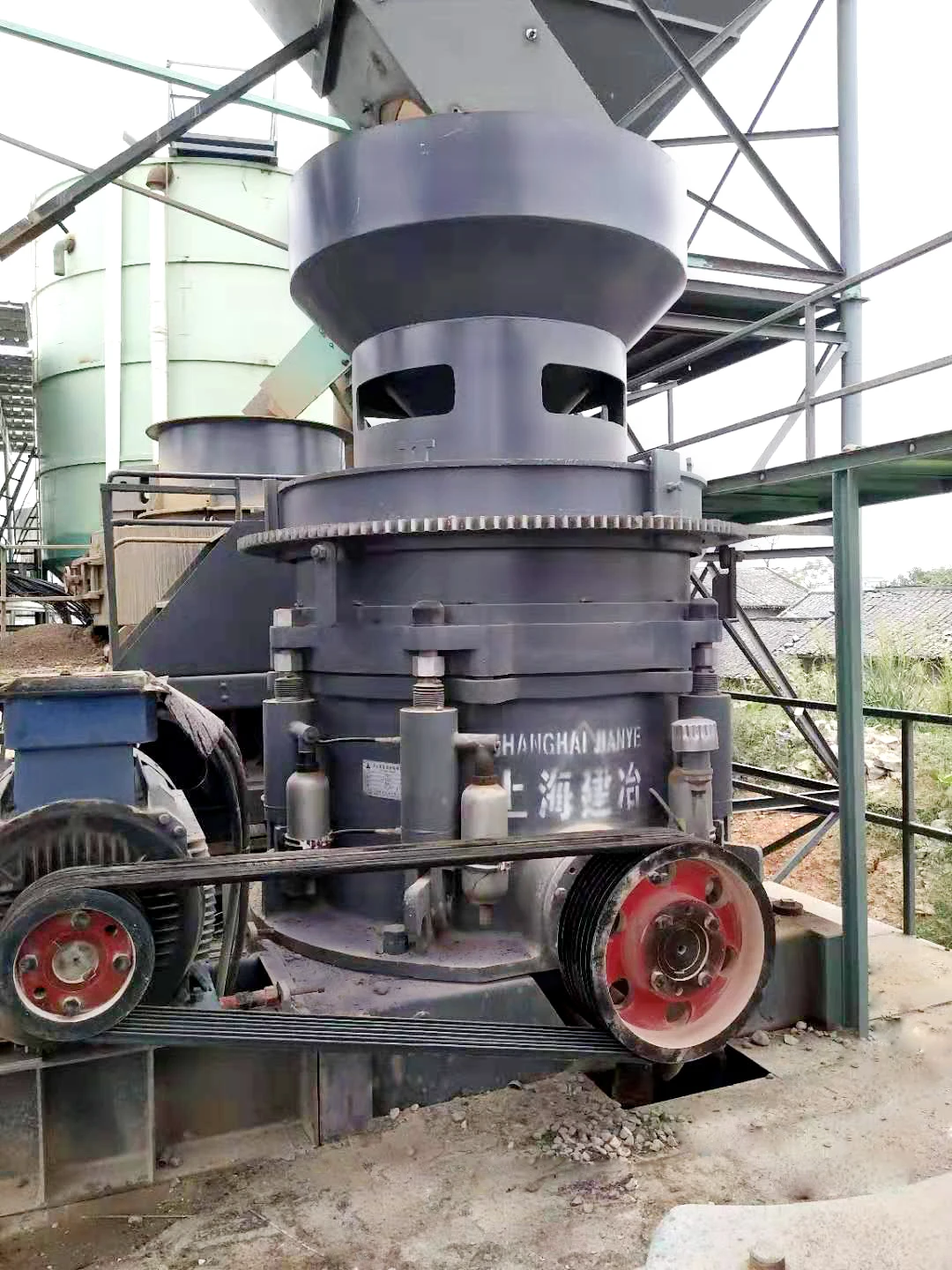 Good quality Hydraulic Cone Crusher Granite Limestone Stone Crushing Plant for sale with good price