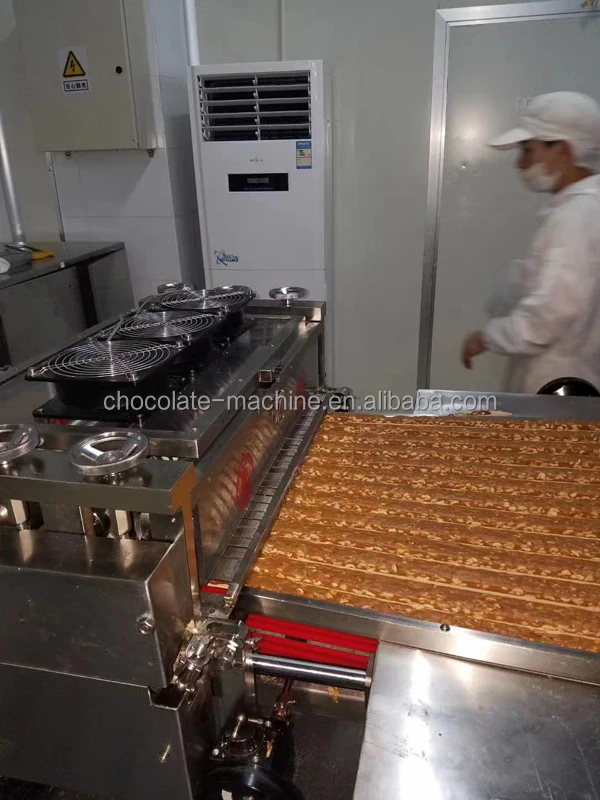 Automatic energy bar peanut candy bar Chocolate Bar Making Machine