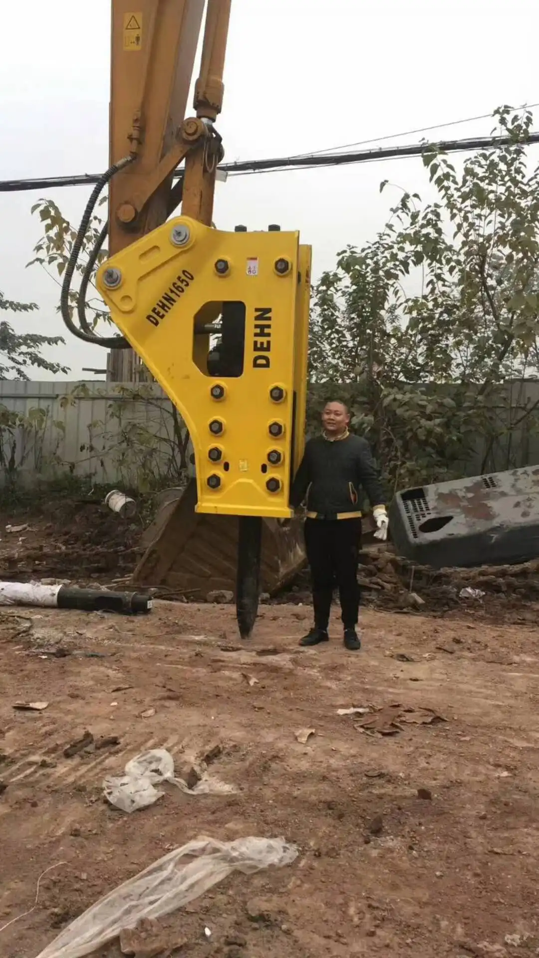 Гидравлический камнедробилка для экскаватора на 40 тонн, гидравлический камнедробилка для экскаватора имеет систему энергосбережения