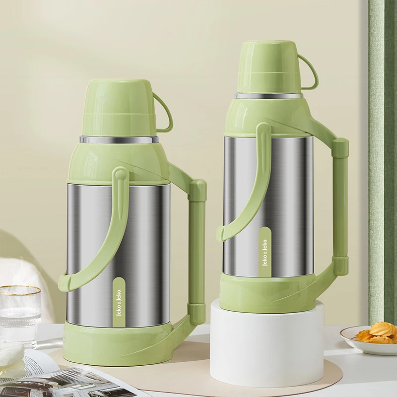 Jeko&Jeko Leak Proof Family Large Vacuum Insulated Water Jugs With Handle