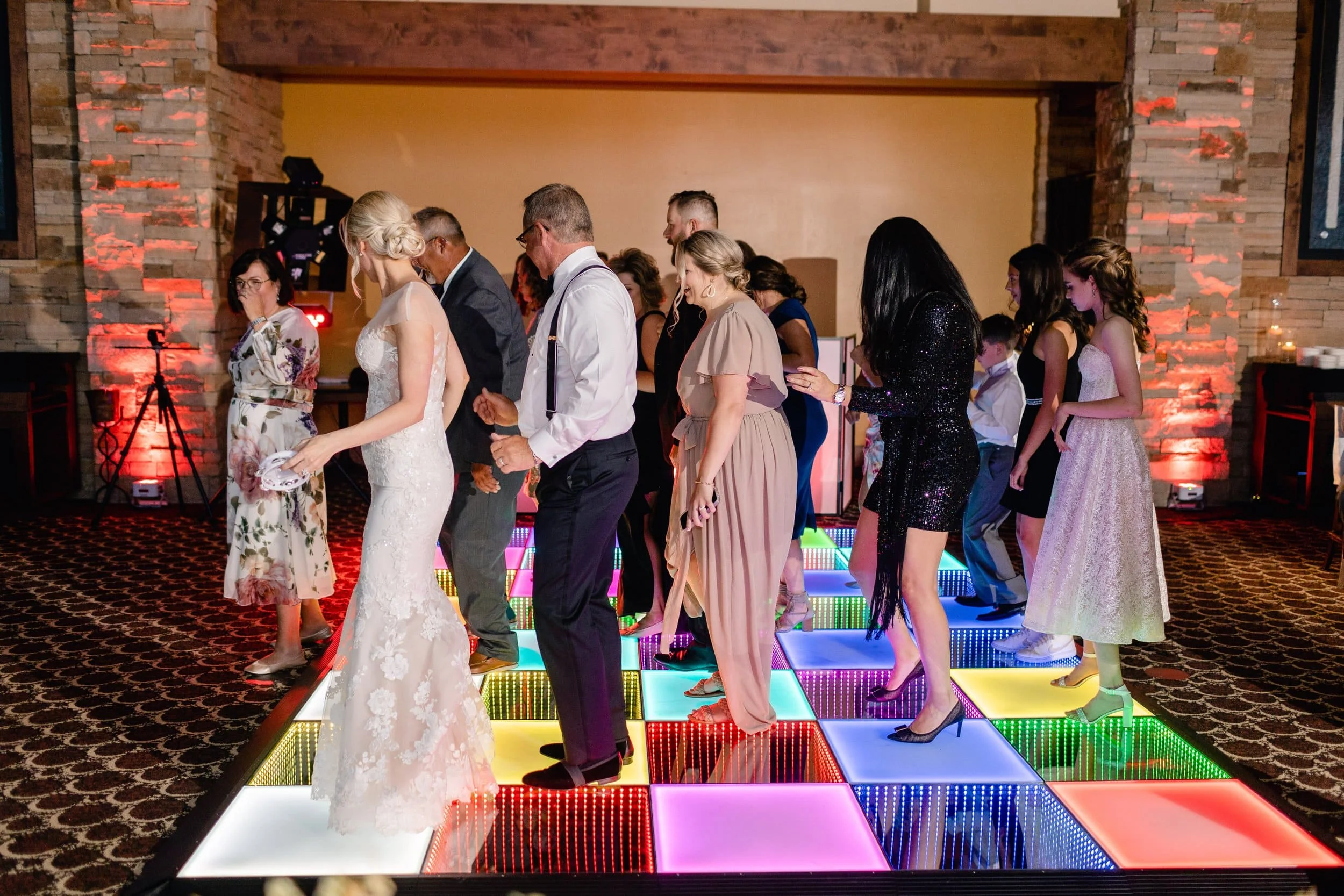 Portable DJ Disco Lights Pixel LED Curtain Dance Floor Weddings Parties Stage Entertainment Equipment IP65 Rating White Light