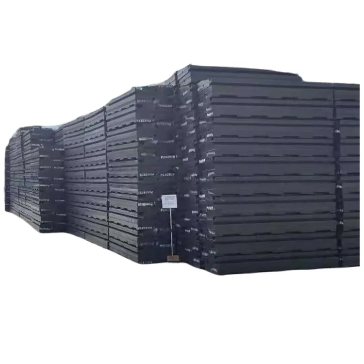Railway insulated crossing board rubber crossing board