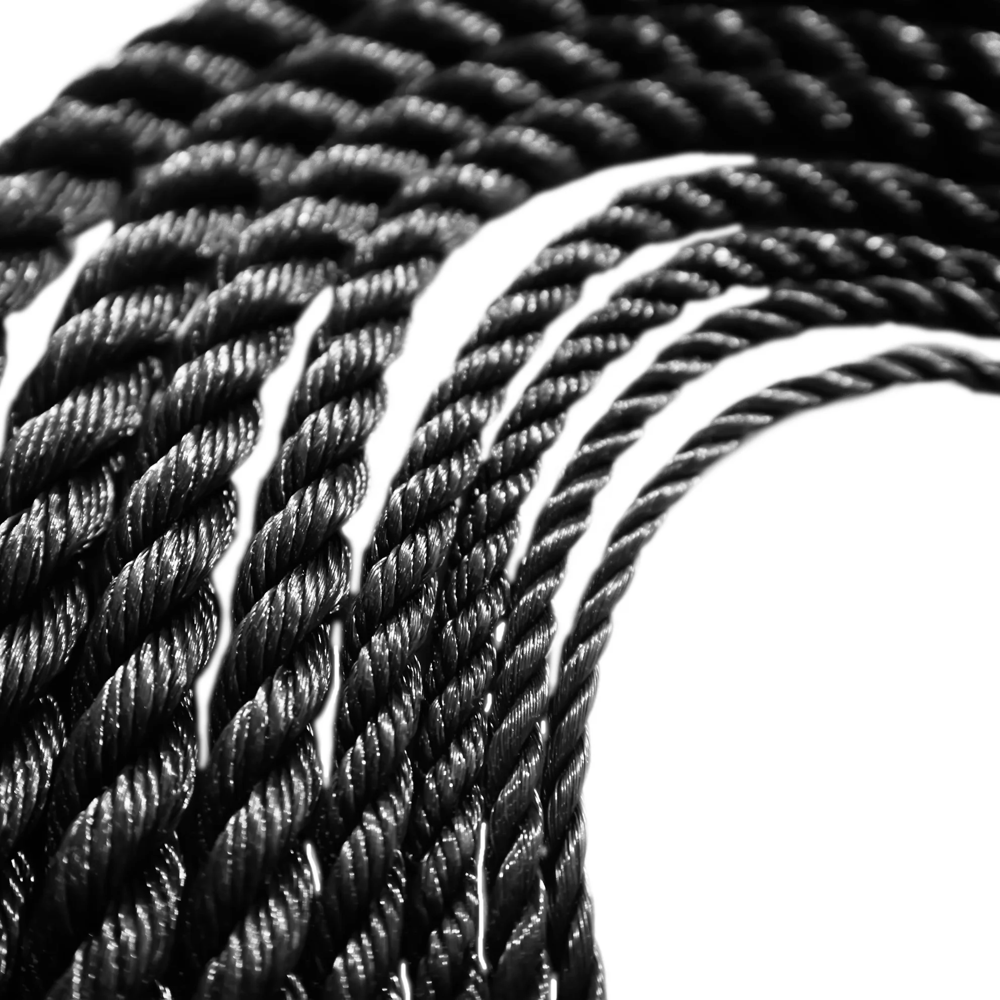 
Multi Function Pe Knotted Braided Net Versatile Coiled Packaging Twisted Rope 