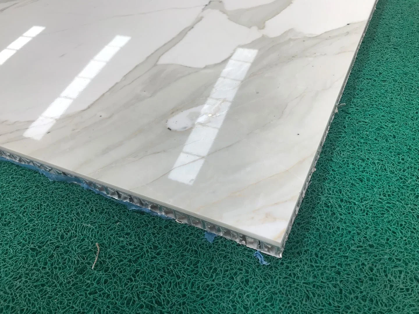 Calacatta Gold Wall Stone Aluminum Honeycomb Natural Stone Marble Cladding Panels for TV Wall