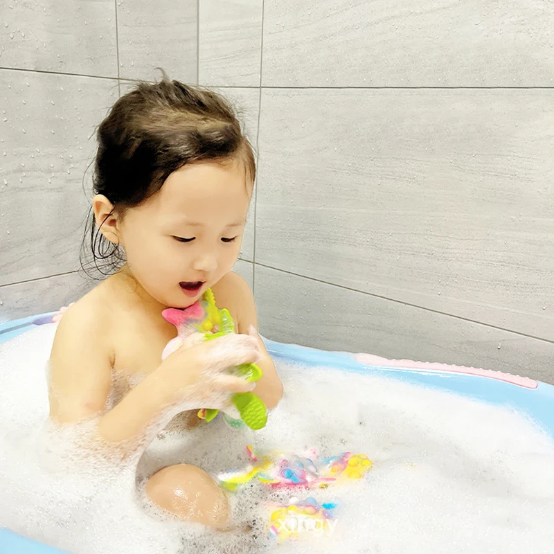 Wholesale Bpa Free Chewable Teething Toy Baby Teethers Silicone Teether