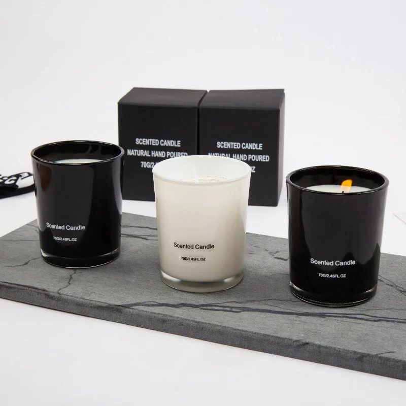 Wholesale Customized Private Label Home Fragrance Natural Soy Wax White Black Glass Jar Scented Candles