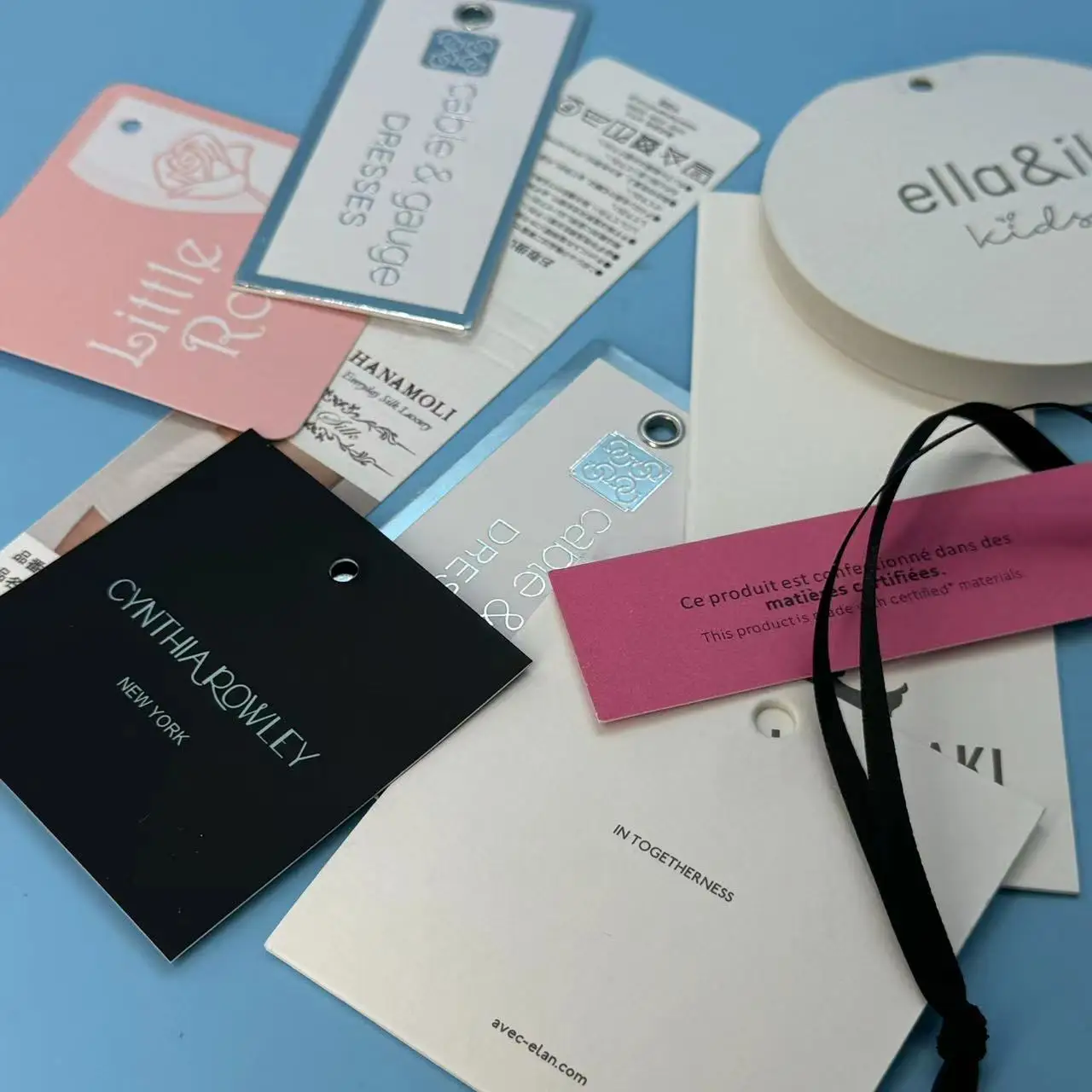 New custom Clothing Hang Tags Clothes Label Garment Hang tags Design Hang Tags