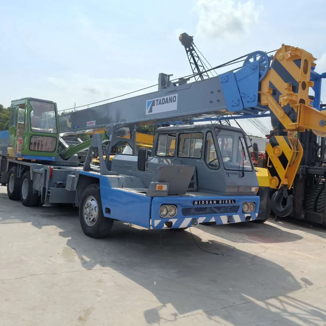Nissan engine Japan made 25 ton tadano TL-250e mobile crane