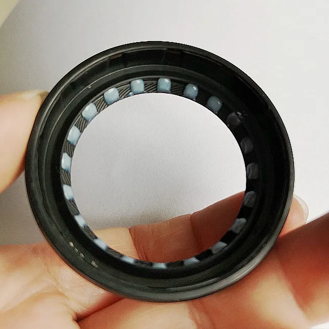 XTSEAO brand BH2851G 8970467053 NBR DTC oil seal 38*49*8/12 for ISUZ U / HOND A japanese car