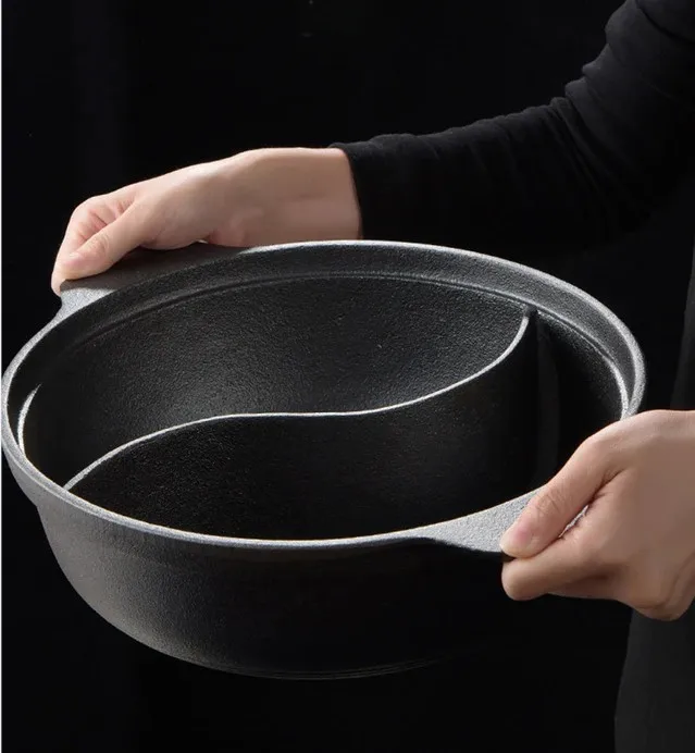 Classic Cast Iron Shabu Pot Saucepan/Multifunctional 2-in-1 Double Pot for Hot Sale Sukiyaki Paella Casserole Camping Outdoor