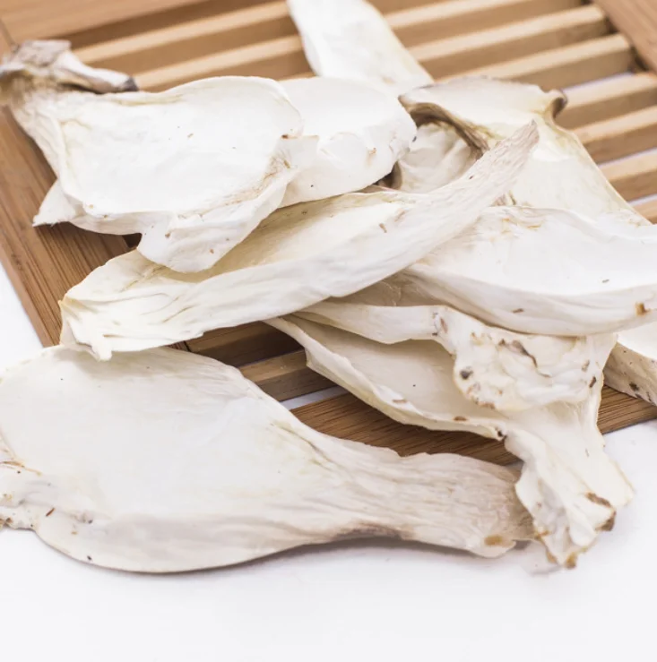 
Pleurotus eryngii dried mushrooms Boletus of the steppes King Oyster Mushroom slices for food 