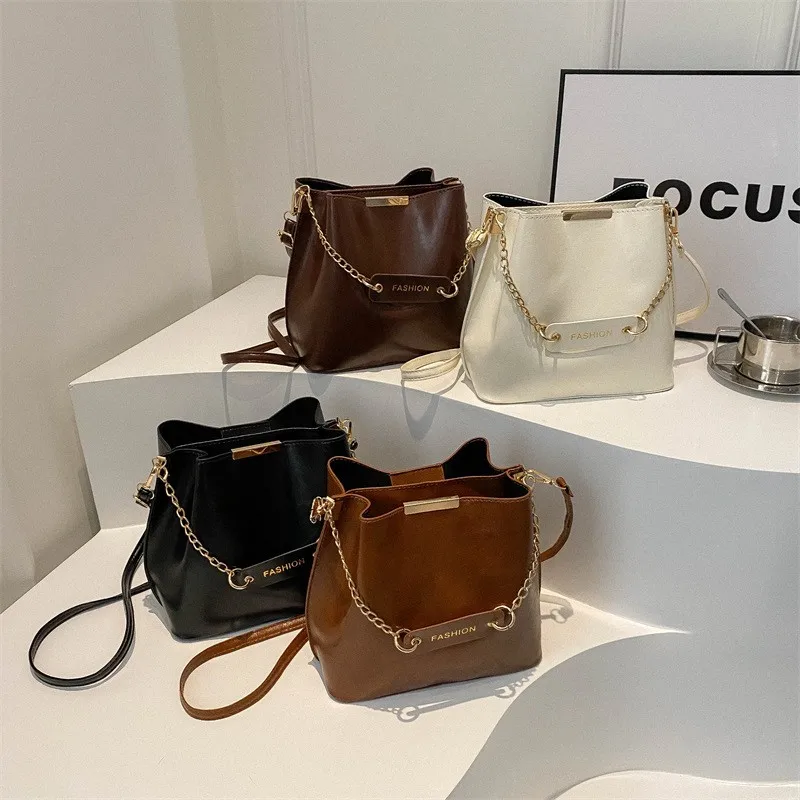 2024 New Bags Women Handbags Ladies Wholesale Soft Pu Fashion Design Women Handbags Fashion Handbags Brands China